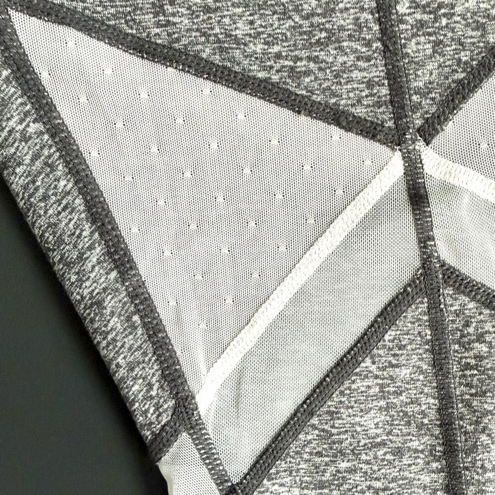 Zella Sun Salutation Gray White Mesh Active Legging Size S - Picture 9 of 9